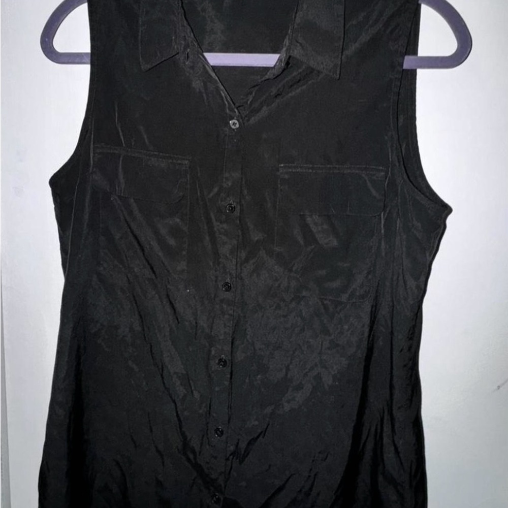 Express Black Sleeveless Button-Down Top